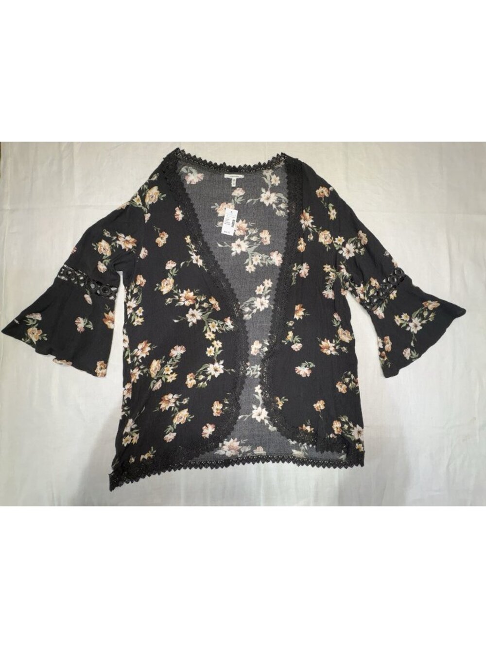 Maurices Kimono Women M Black Floral Sheer Chiffon Lace Trim Boho Wrap Cardigan